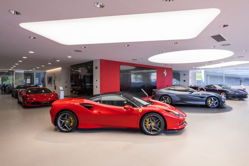 9.Vidrio lacado rojo Ferrari satinado