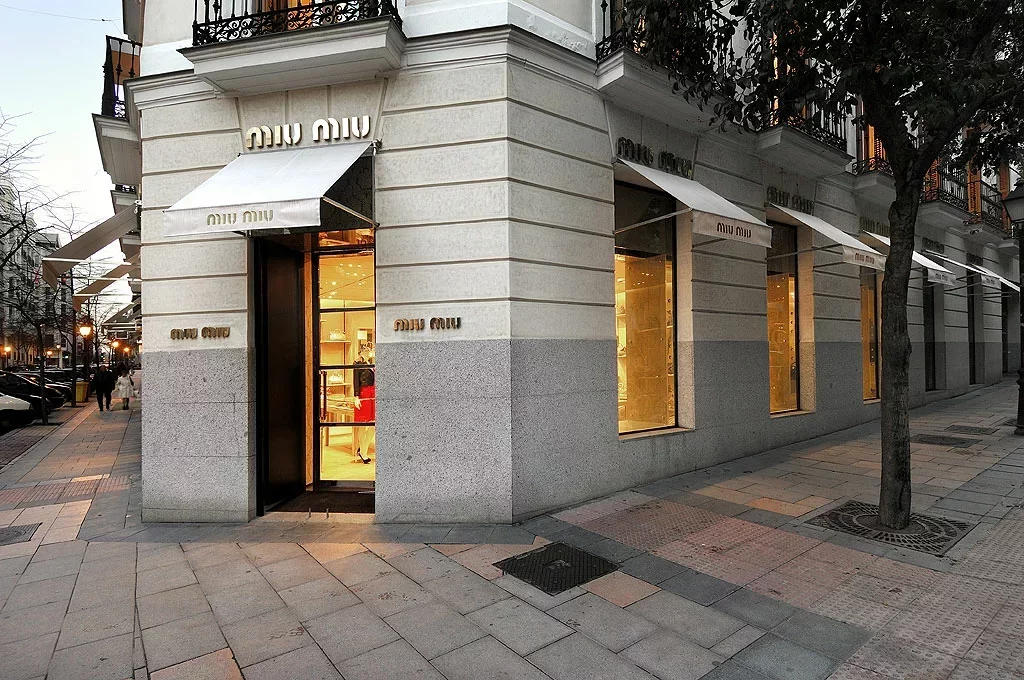 espacios comerciales en vidrio vetrolux 04