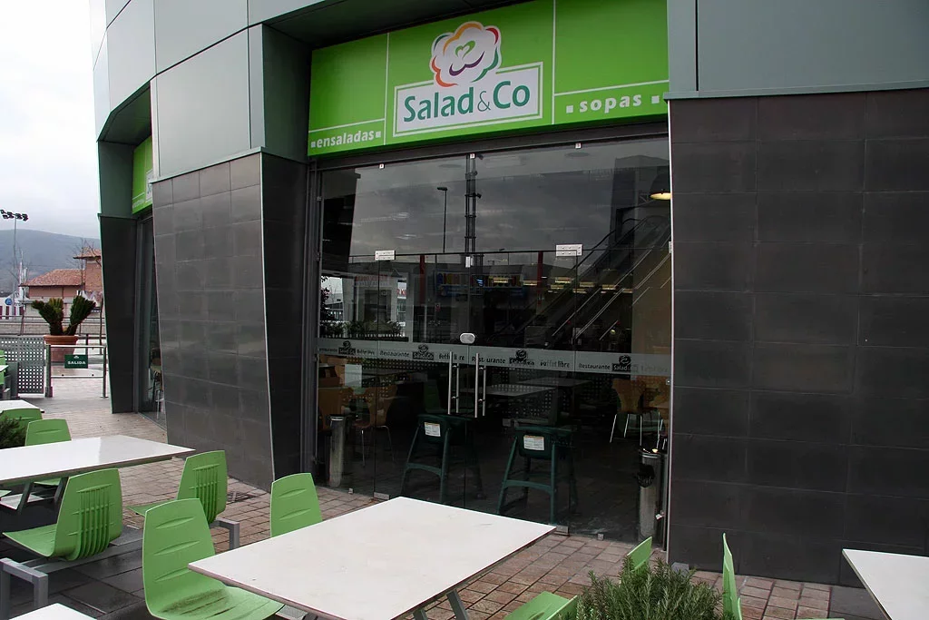 espacios comerciales en vidrio vetrolux 14