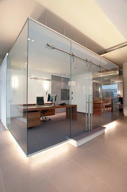 espacios en oficinas en vidrio mamparas vetrolux 01