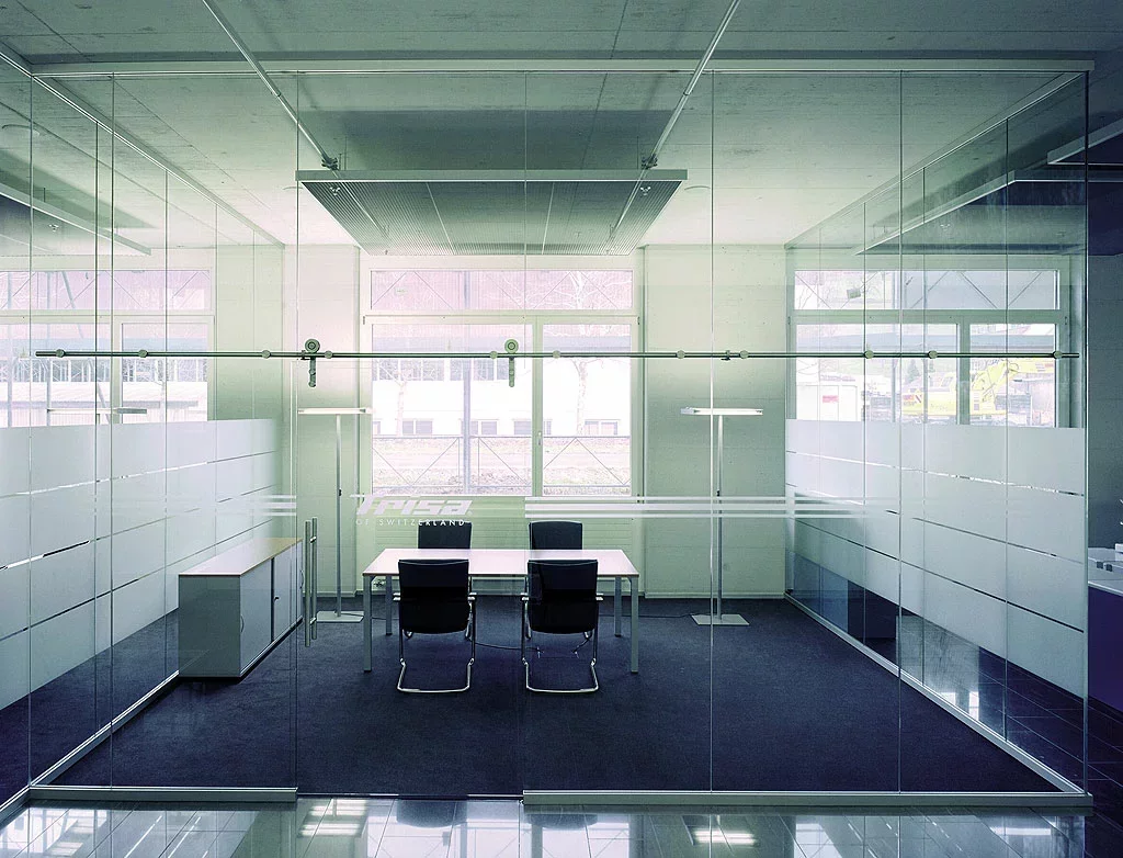 espacios en oficinas en vidrio mamparas vetrolux 10