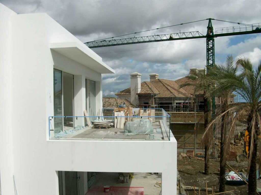 villas de super lujo en casares 13