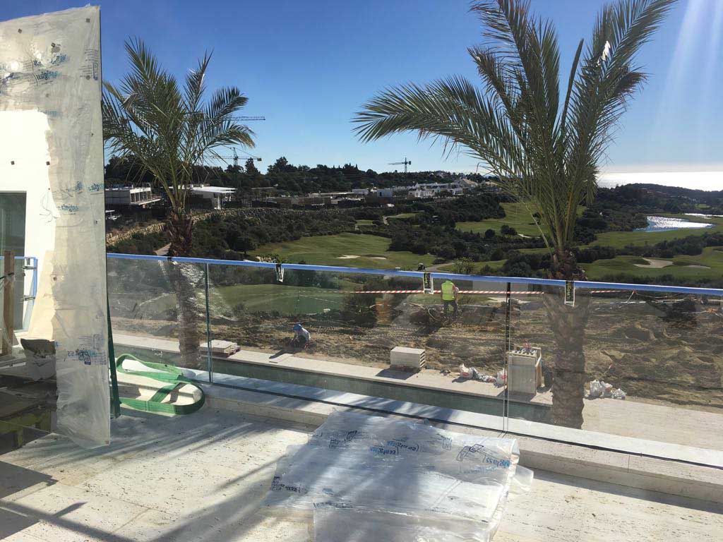 villas de super lujo en casares 4
