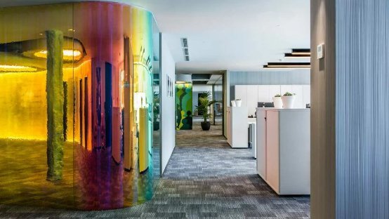 Mamparas con vidrio decorativo Oficinas Centrales