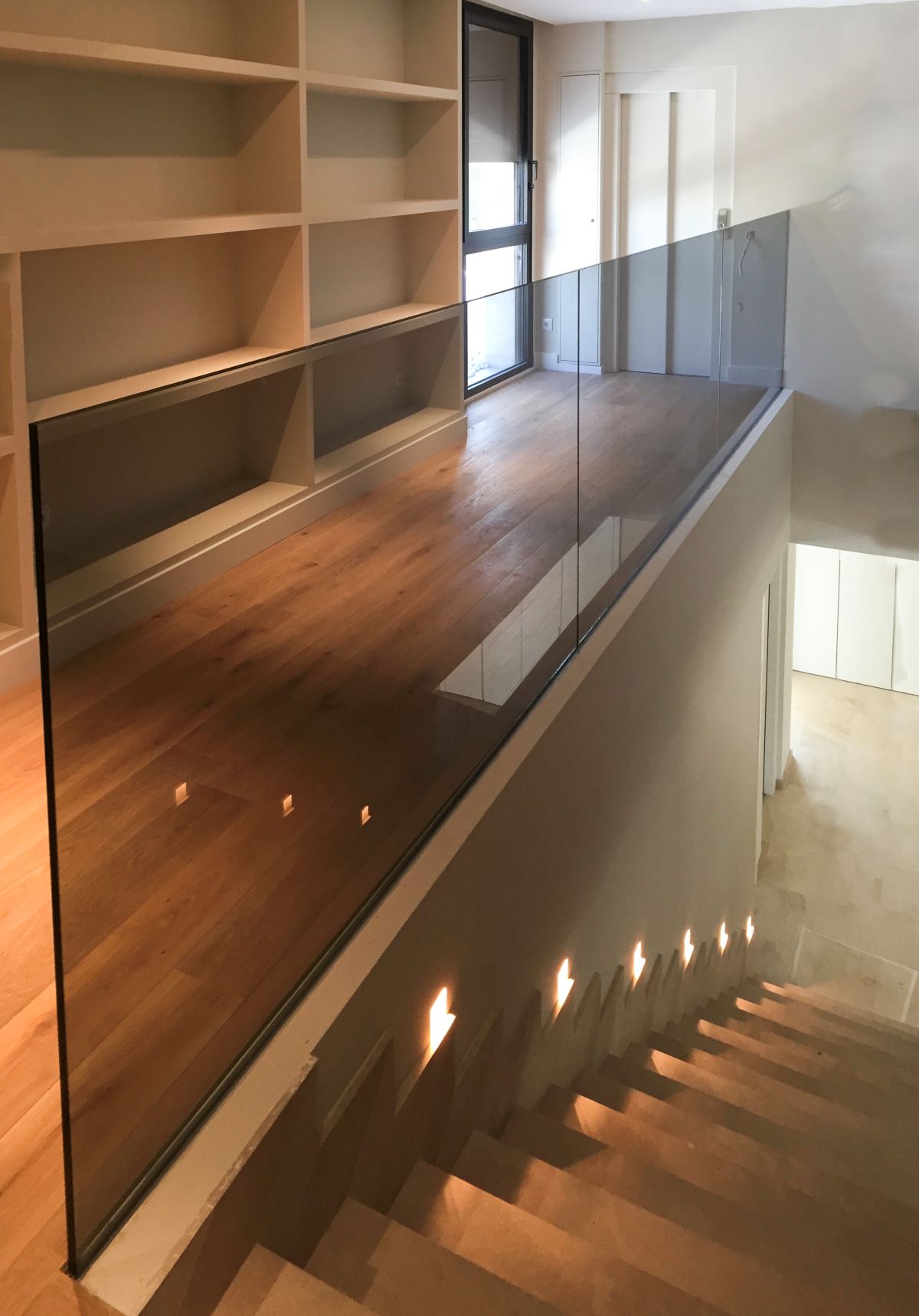 Barandilla de escalera, barandilla interior, mamparas de ducha 4 4 8