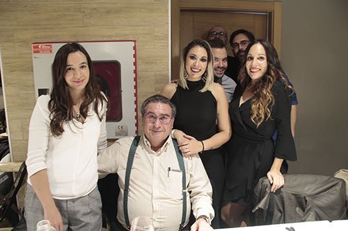 El equipo de Vetrolux te desea Felices Fiestas 7 trabajos con vidrio